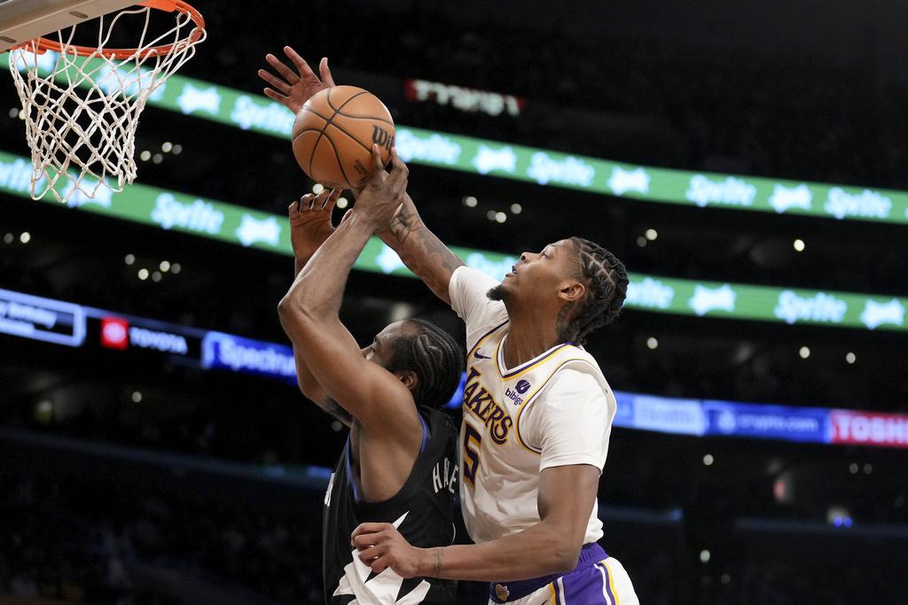 湖人106:103快艇。(美聯社)