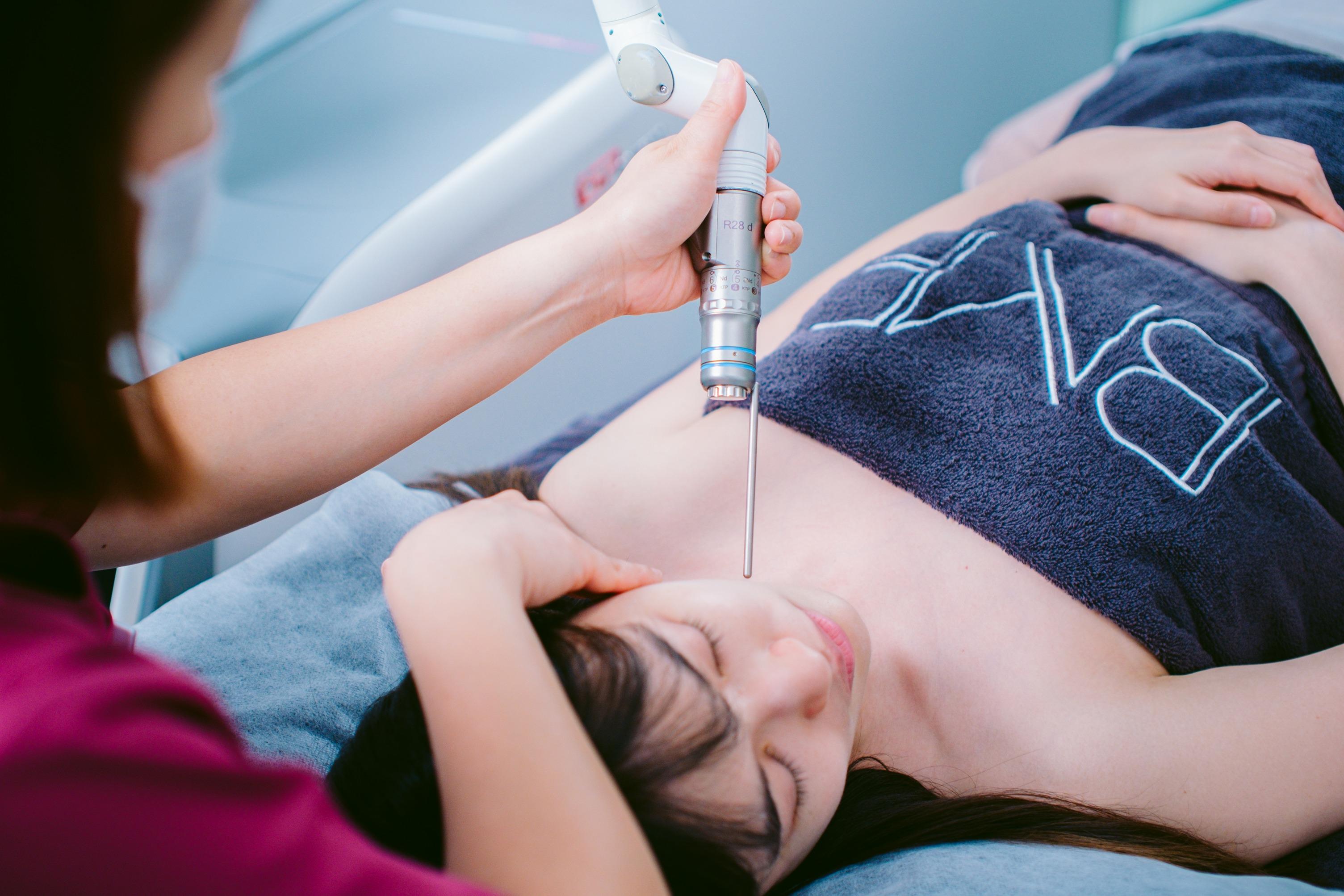 醫學級「Fotona 鉺激光緊緻逆齡」療程