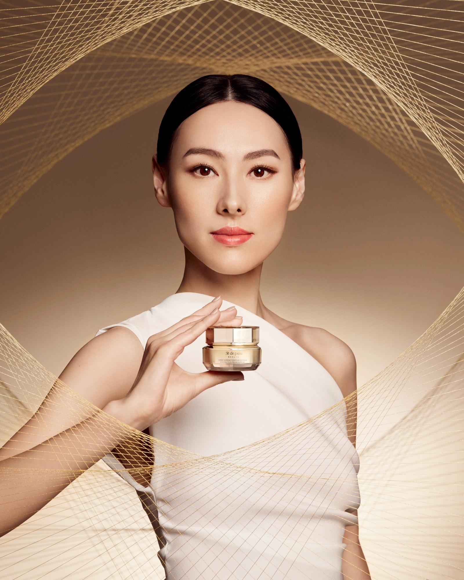 梁洛施(Isabella)時隔5年再度與Clé de Peau Beauté合作。