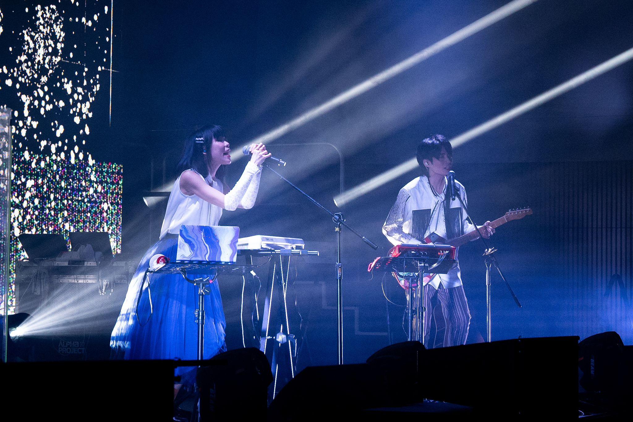 Crispy脆樂團首次香港演唱會於東華三院東蒲胡李名靜體育館舉行。