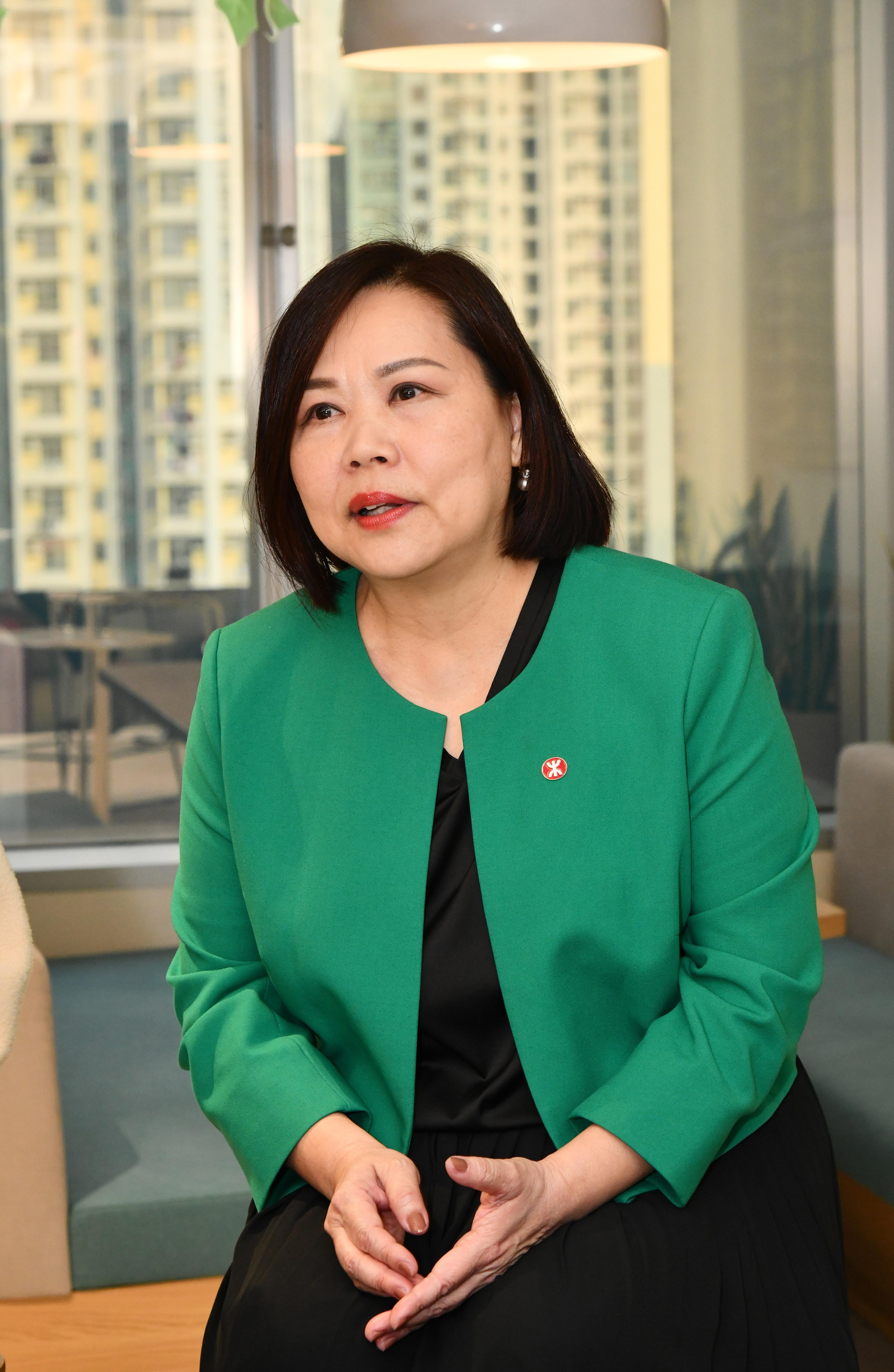 蕭慧雯希望將來可繼續為學生提供實習機會(港鐵提供圖片)