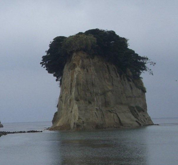 見附島原貌。(X)