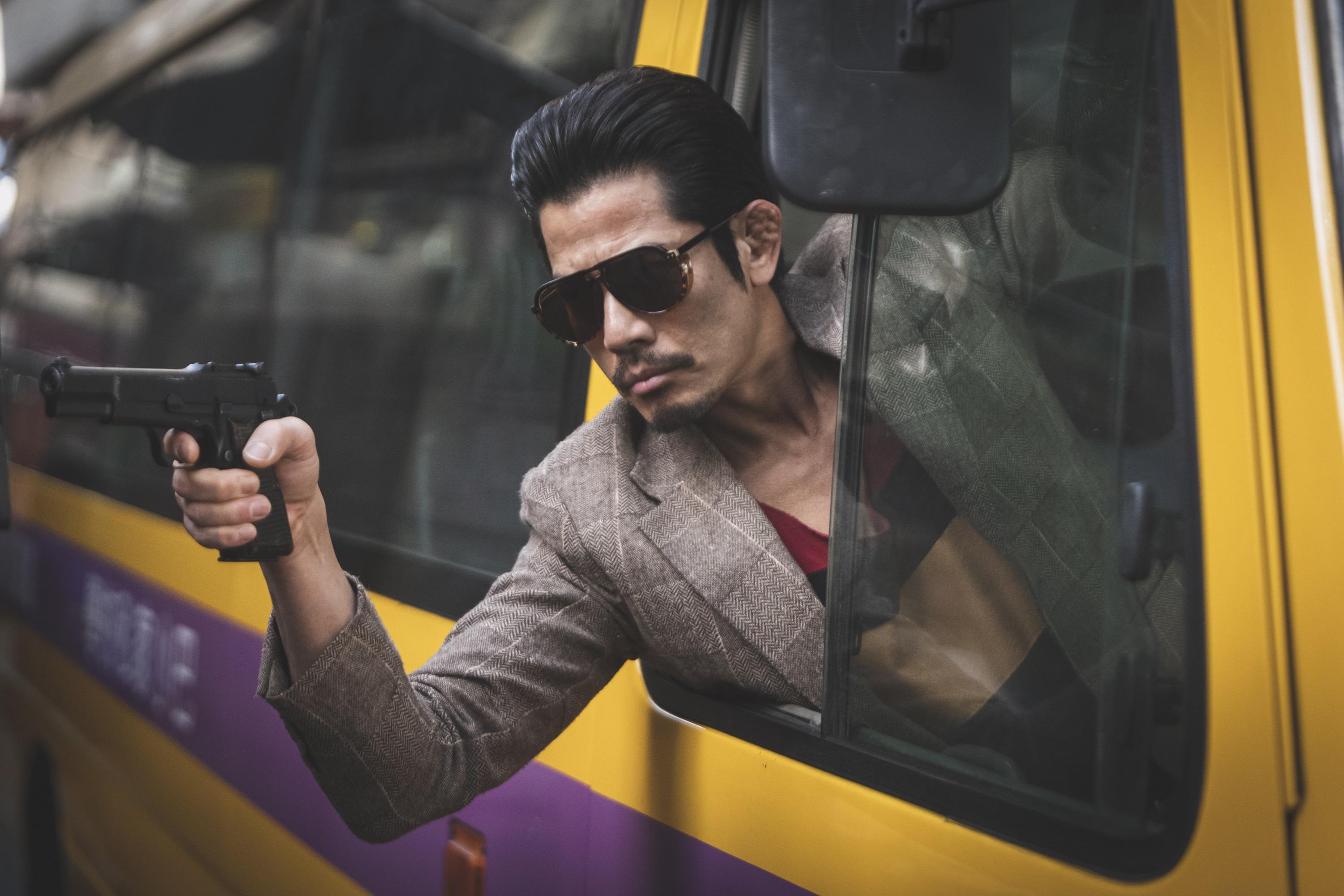 郭富城在《臨時劫案》演的悍匪引發械劫。