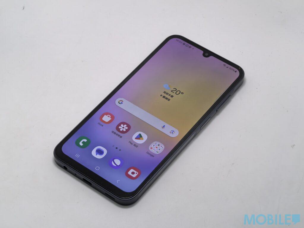 Samsung Galaxy A25 5G 擴充方面置於機左側 SIM 卡槽