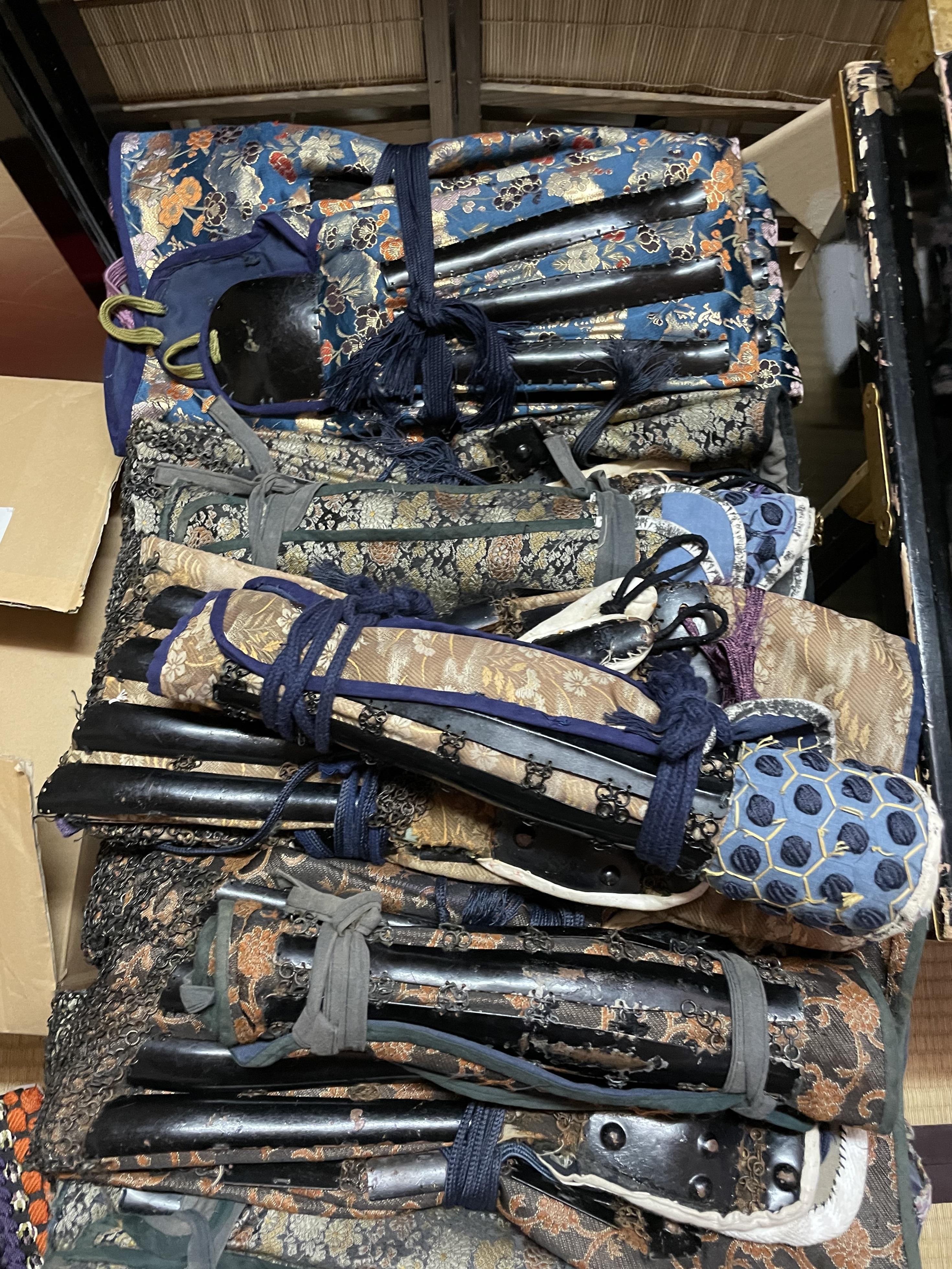 穿武士盔甲體驗