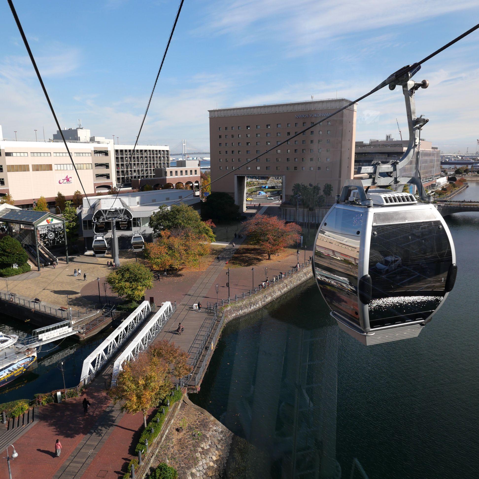 全長630公尺的橫濱空中纜車,沿途可賞盡橫濱港灣區美景。票價單程:成人¥1,000、小童¥500