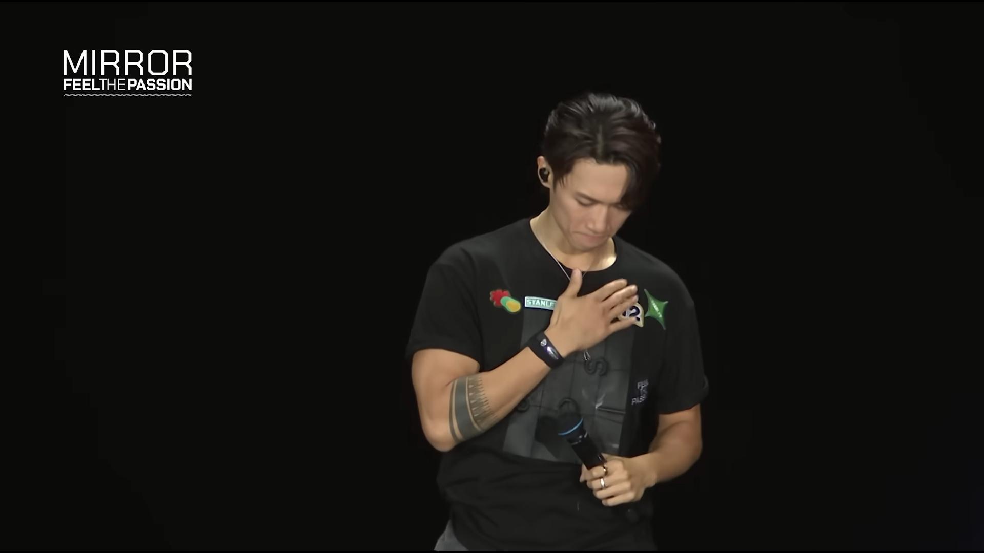 Stanley憶起已故母親的教導時,一度感觸眼紅紅。