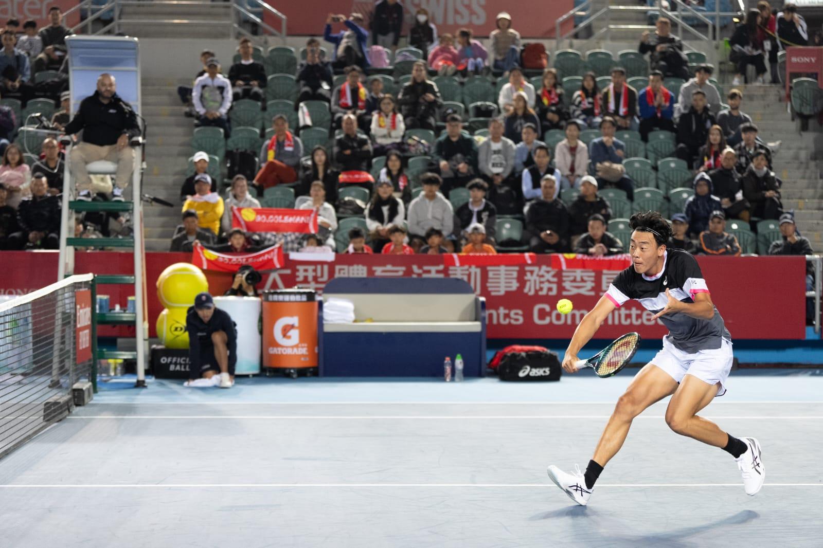 黃澤林在ATP香港賽出戰。(林靄怡攝)