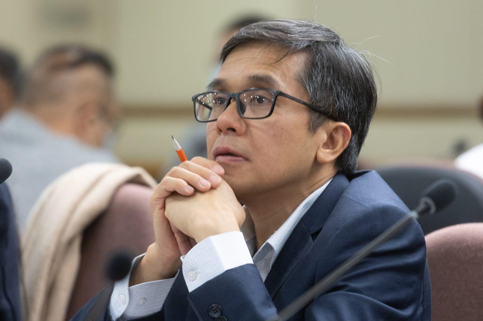 尖咀夜繽紛|尖中一帶有燈飾「夜舞光龍」 栢麗購物大道設情人節主題打卡點