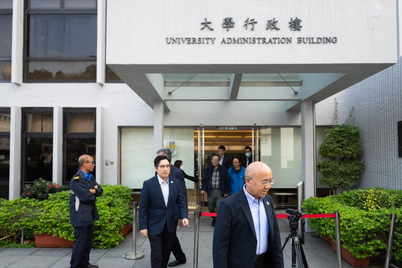 段崇智辭任中大校長,明年1月離職。