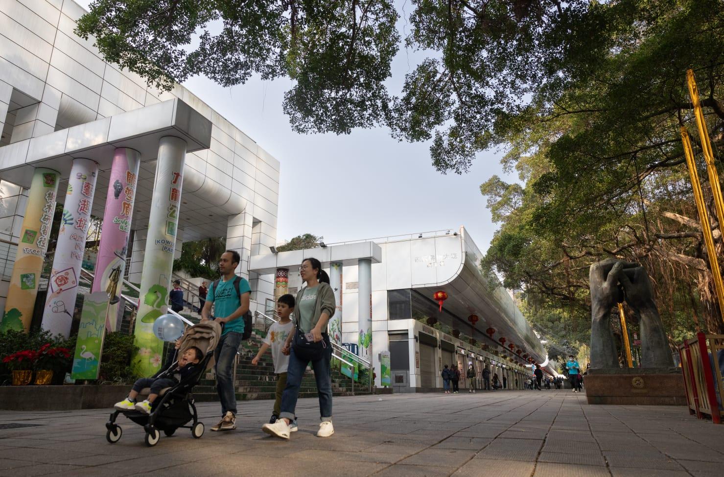 尖咀夜繽紛|尖中一帶有燈飾「夜舞光龍」 栢麗購物大道設情人節主題打卡點