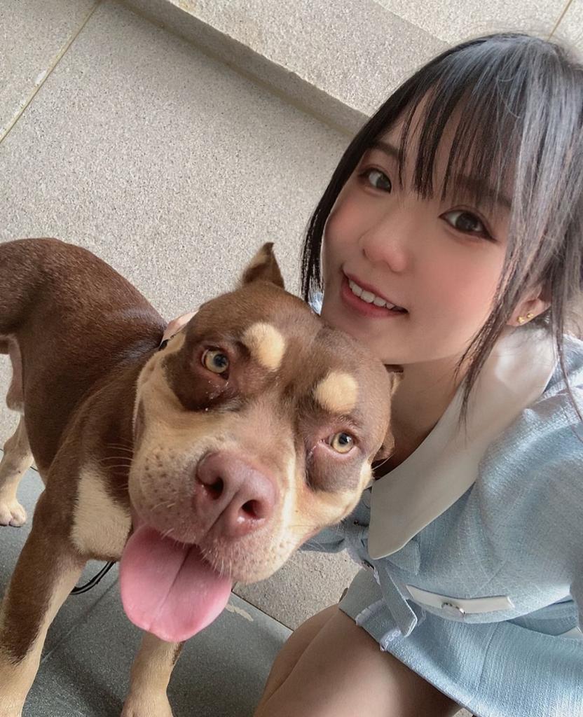 ERROR肥仔和Dee哥訪問性感女網紅「寶7」,同時是寵物美容店的老闆娘。