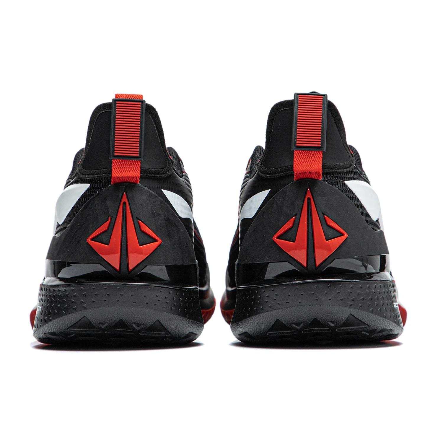 JIMMY BUTLER 2「客場」籃球鞋