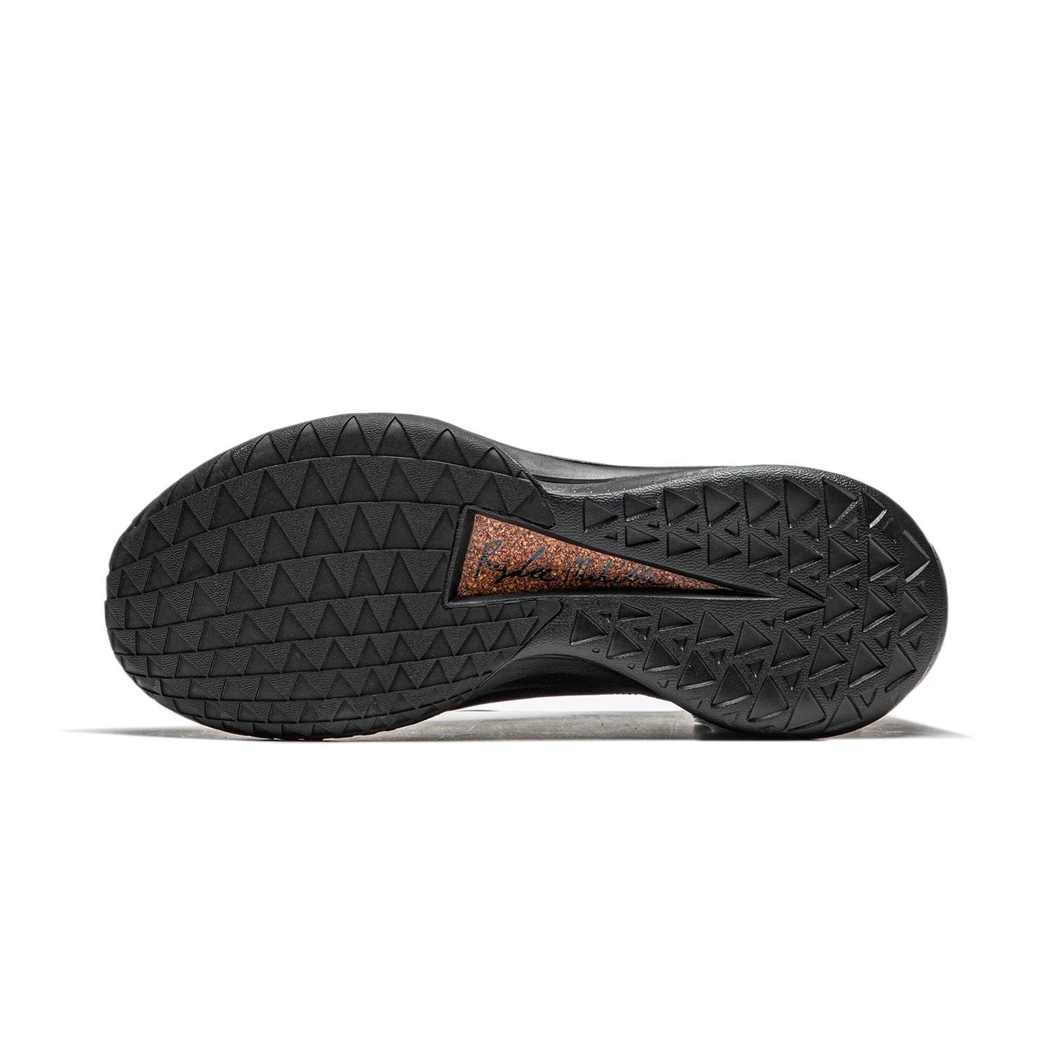 JIMMY BUTLER 2「雅黑」籃球鞋以咖啡為靈感