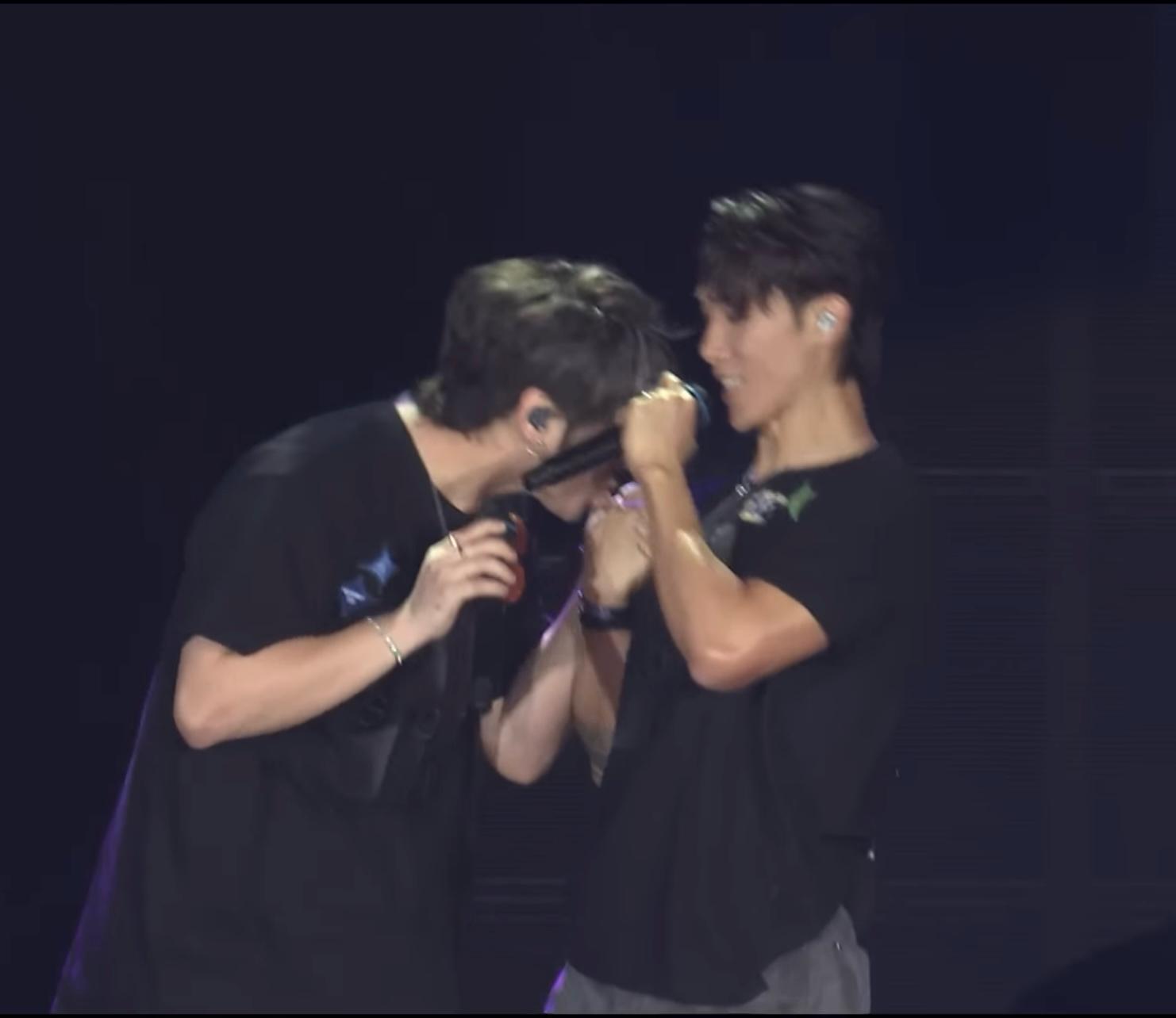 姜濤追吻Stanley,Stanley卻一臉嫌棄,場面爆笑。