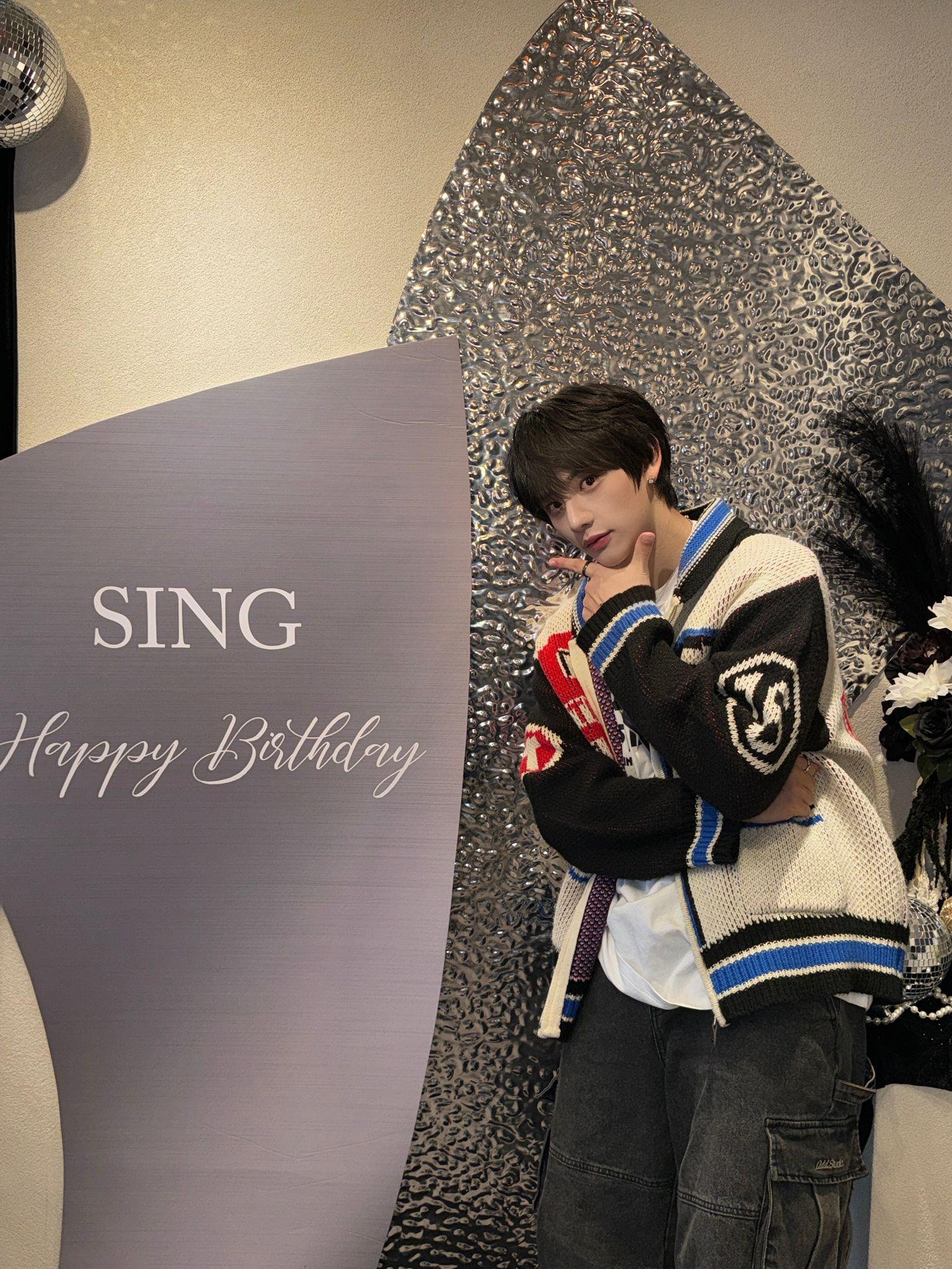 XODIAC香港成員麥駿昇剛慶祝出道後的第一次生日。