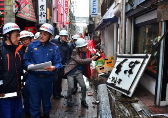 日本北九州市小倉北區知名商店街「魚町銀天街」當地時間昨日(3日)下午發生大火,焚燒13小時後救熄,沒人傷亡