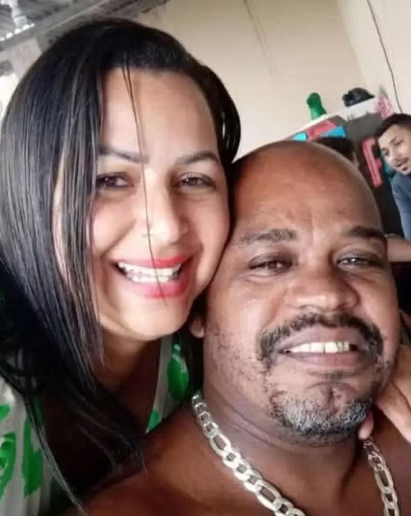 戈梅斯與姊姊洛佩斯合照。(互聯網)