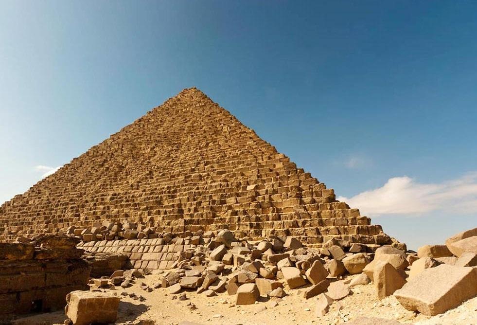 埃及孟卡拉金字塔。(互聯網)