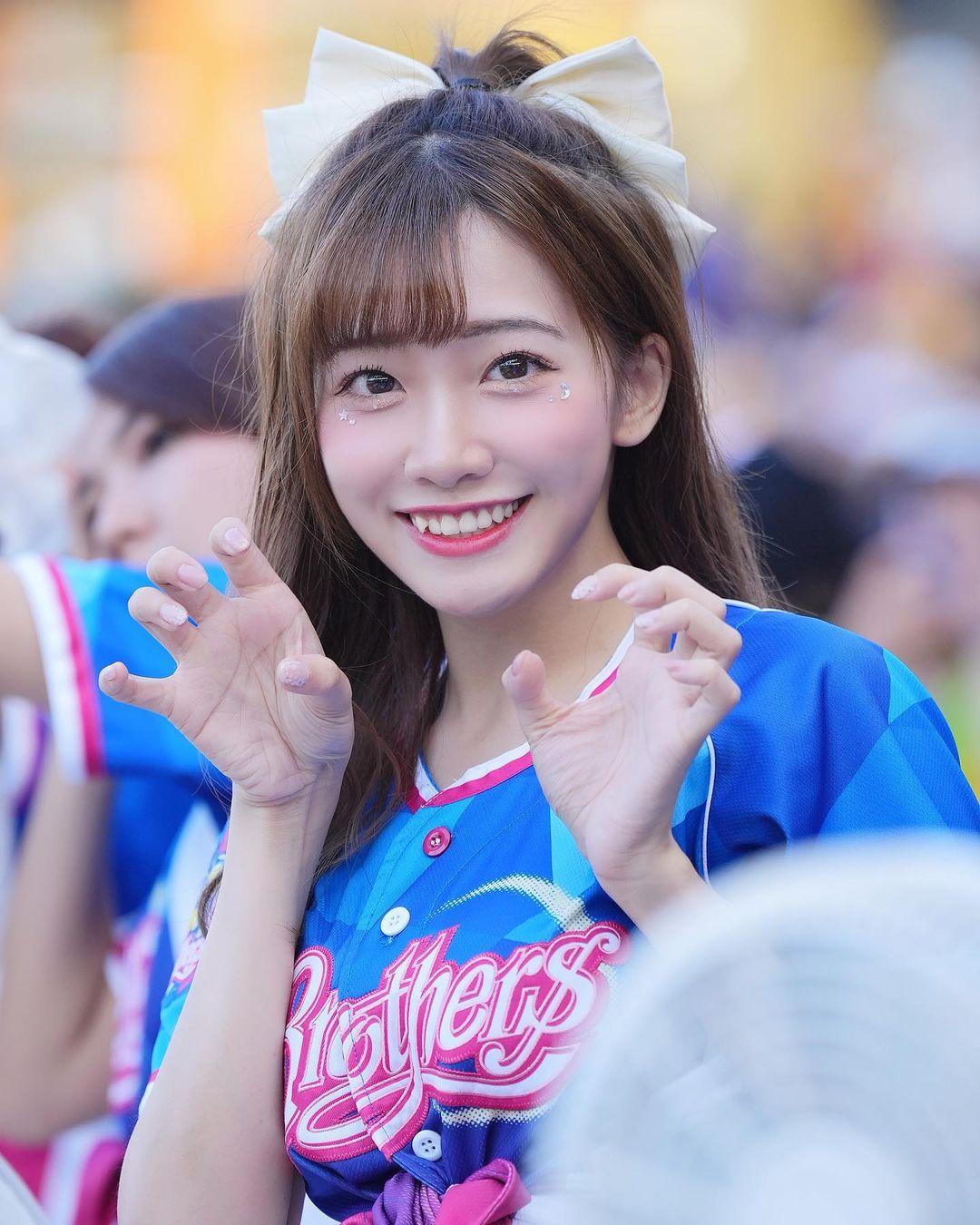 冼迪琦身高1.65米,深愛台灣網民歡迎。(冼迪琦IG)