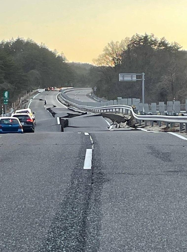 日本石川縣地震災情。(互聯網)