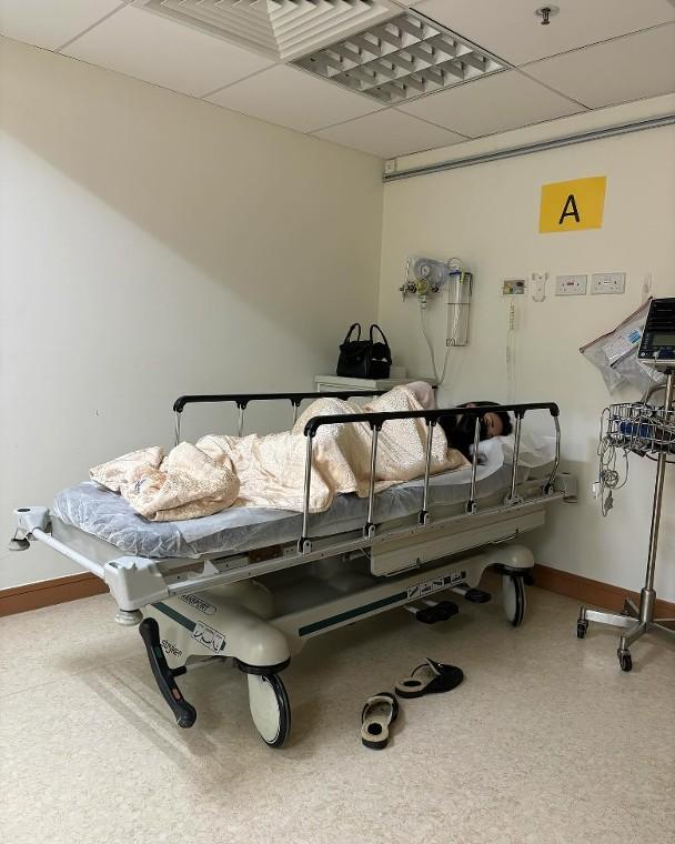 林作於社交網上表示裕美入院,並公開女友病床照。