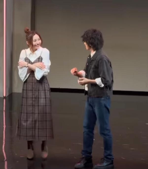 Ivy So疑遭拍胸惹蘇蝦起哄。