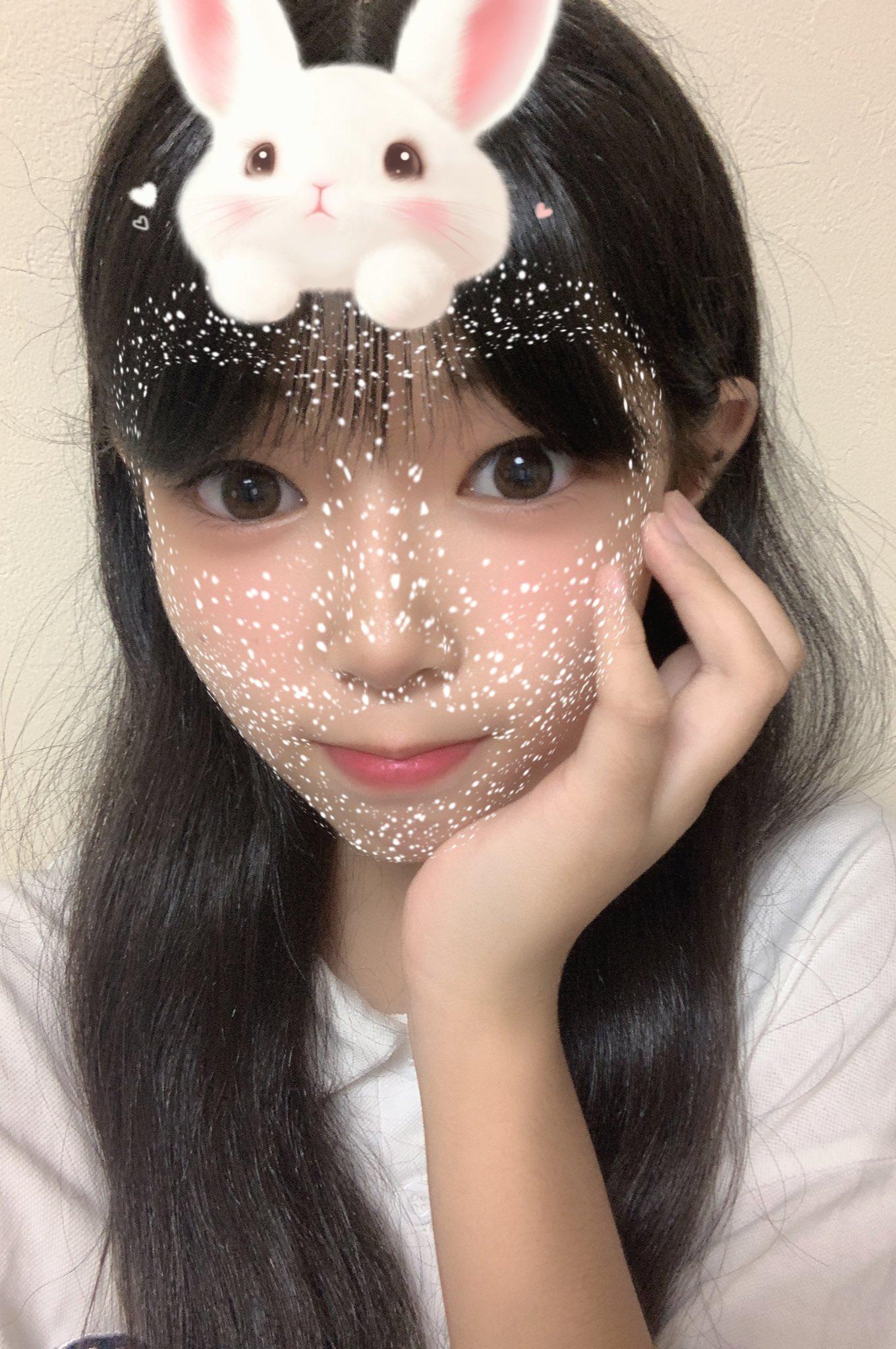 Nanairo☆Drops的13歲成員Miku,於12月上旬因肺炎與世長辭。