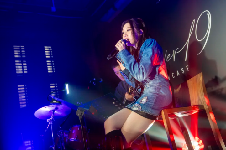 甄濟如 Jasmine Yen 為新歌MV感動落淚 冀盼保留童真 寄語做最真實的自己