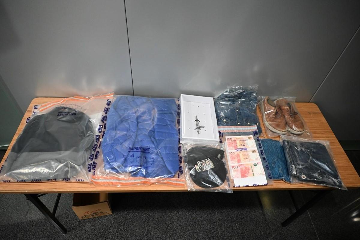 警方展示案中證物。