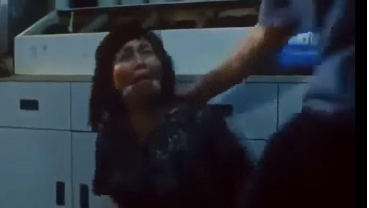 許思敏參演1993年三級片《八仙飯店之人肉叉燒包》。