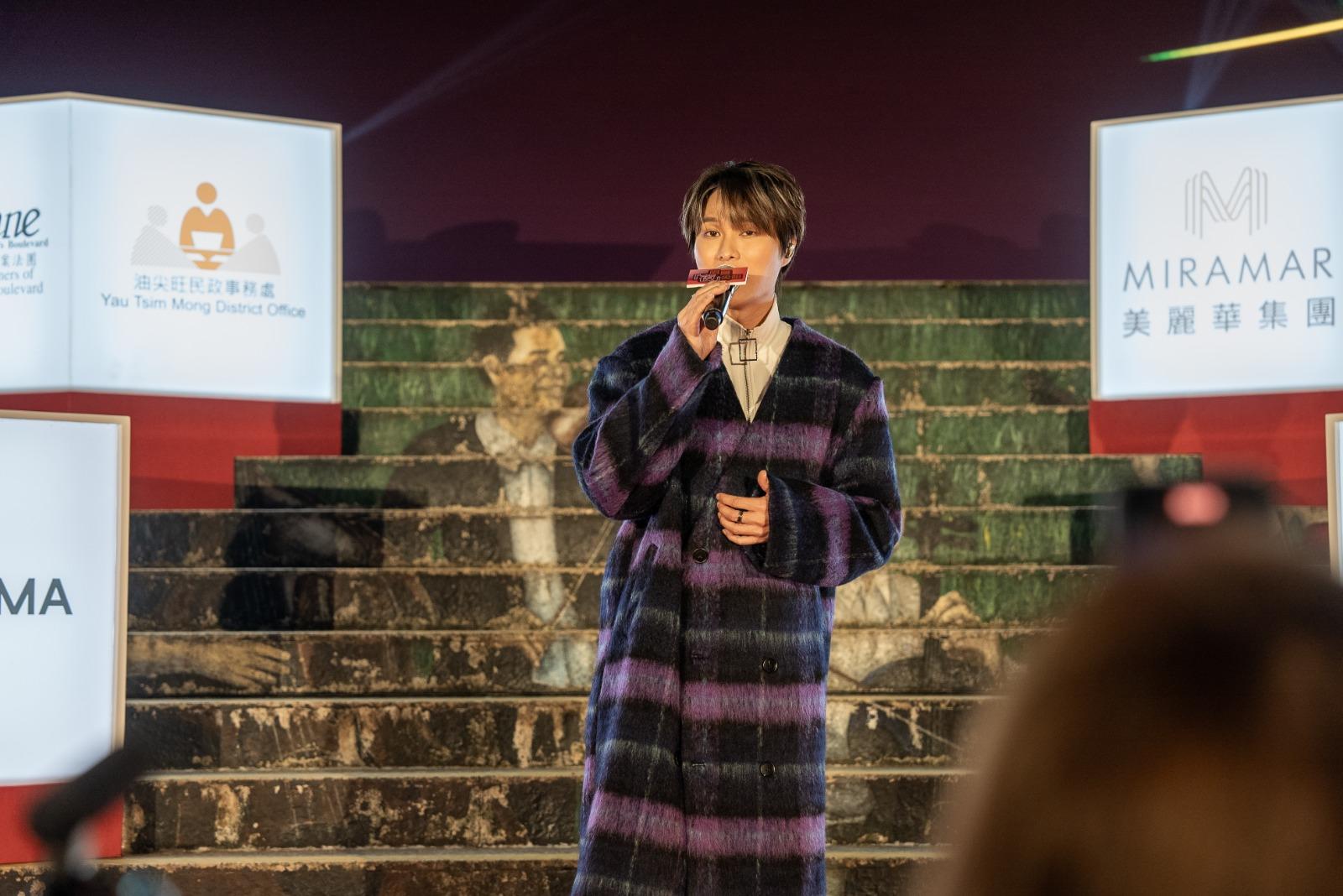 胡鴻鈞壓軸出場先帶來《祝君好》。