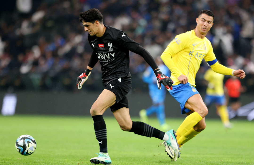 C朗在「利雅得賽季盃」的友賽復出,鬥另一支沙特豪門希拉爾,最終踢足全場輸0:2。(路透社)