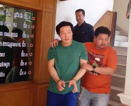 涉事是一名譯音姓黃(Wong Sai Heung)的40歲加拿大籍華裔旅客。他稱到泰國前,在越南已被一個「地下組織」跟蹤,他嘗試打開艙門逃走,「是因為機上有人要殺死我」。(網上圖片)