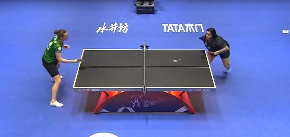 巴西女團陣中有位獨臂女將布魯娜阿歷珊大(Bruna Alexandre),這位28歲東京殘奧銀牌得主面對健全人士也發揮出實力,助巴西晉16強,贏盡全場觀眾掌聲。