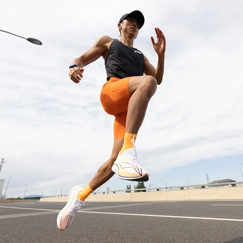 跑鞋推薦,李寧赤兔 7 PRO