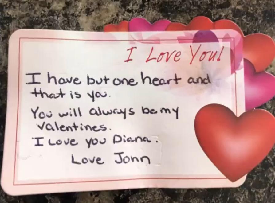 Diana這6年來,每年情人節都會在家門口收到亡夫的情人節禮物。(X)