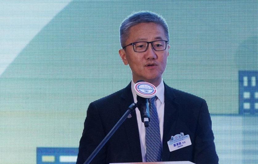 警務處處長蕭澤頤早前表示,安裝的閉路電視或設有人臉識別技術。(資料圖片)