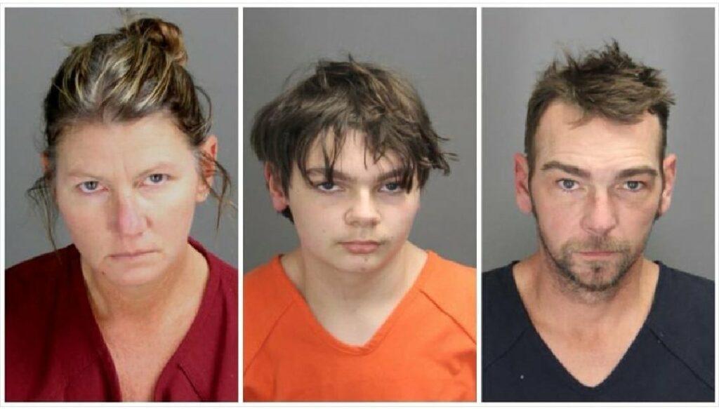 (左起)槍手母親Jennifer Crumbley、槍手Ethan Crumbley及槍手父親James Crumbley。(資料圖片)
