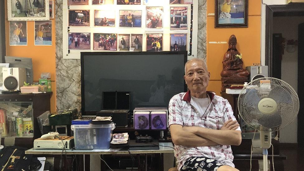 家中收藏了逾500隻遊戲光碟。(網上圖片)