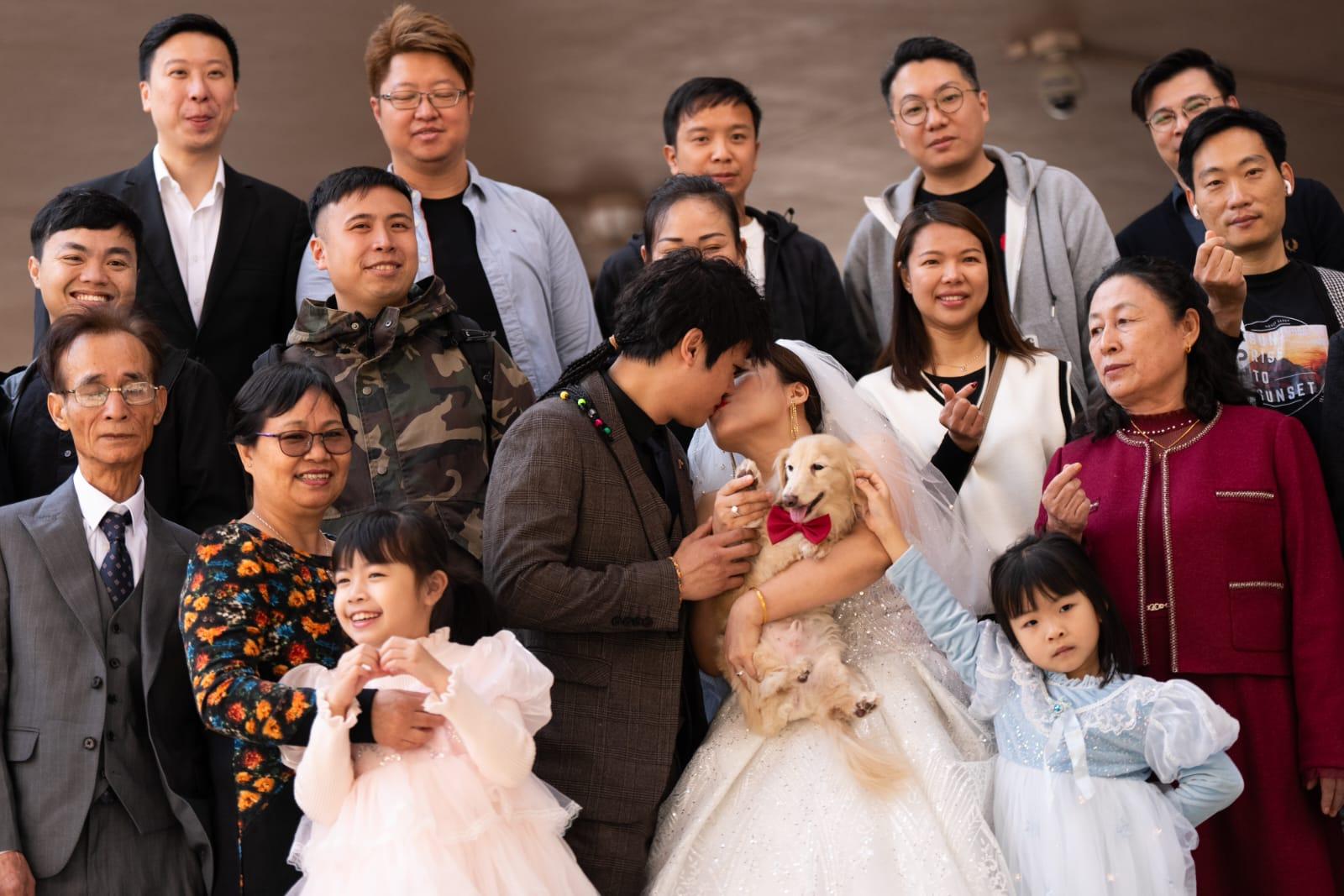 情人節2024|陳生陳太選擇在情人節今日「拉埋天窗」。(林靄怡攝)