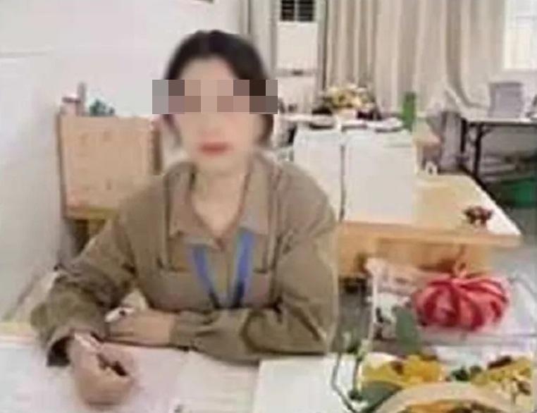 網傳當事女老師。(微博截圖)