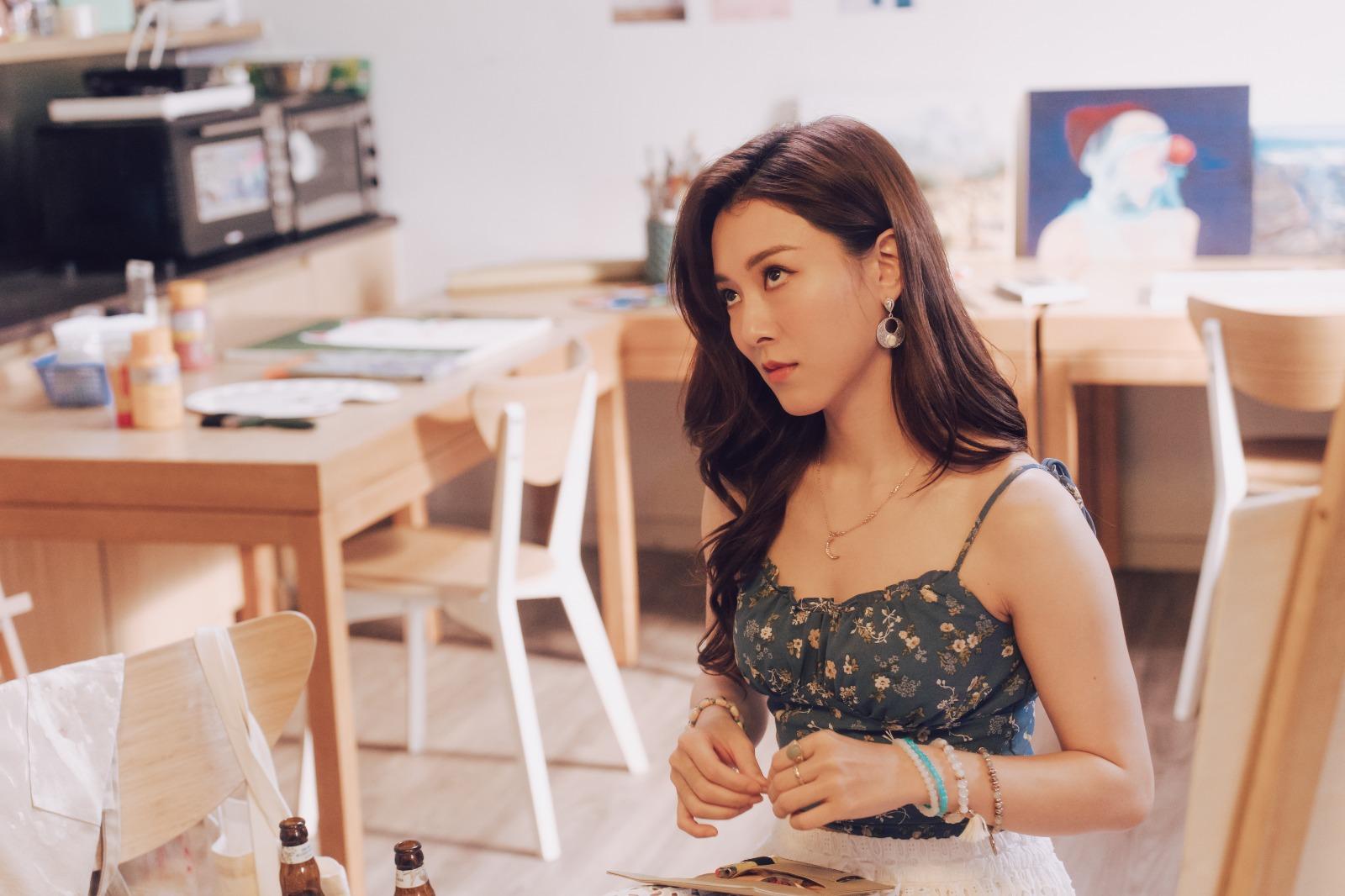 王敏奕飾演呂靜海Mira。