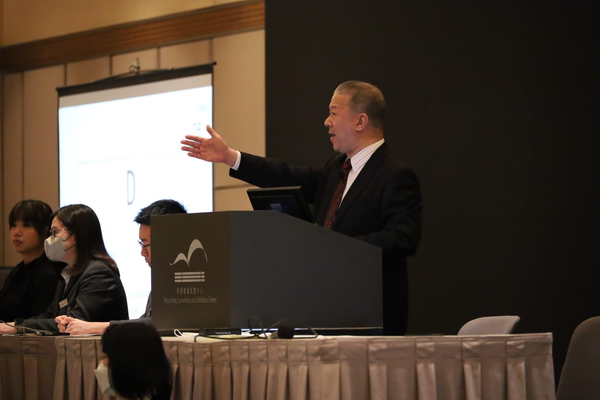 運輸署新春車牌拍賣今日(25日)舉行。(鍾式明攝)