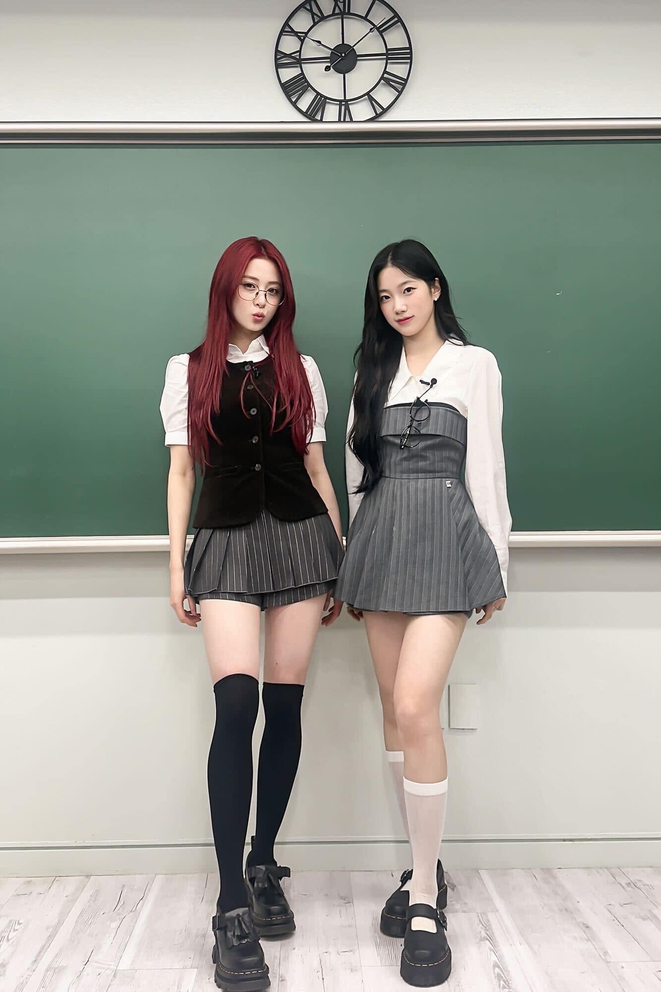 LE SSERAFIM由宮脇咲良、金采源、許允眞、中村一葉及洪恩採組成。