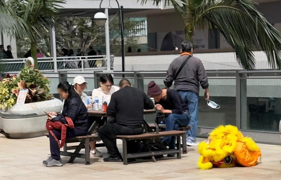 網民發現二人曾在多處出沒。(網上圖片)