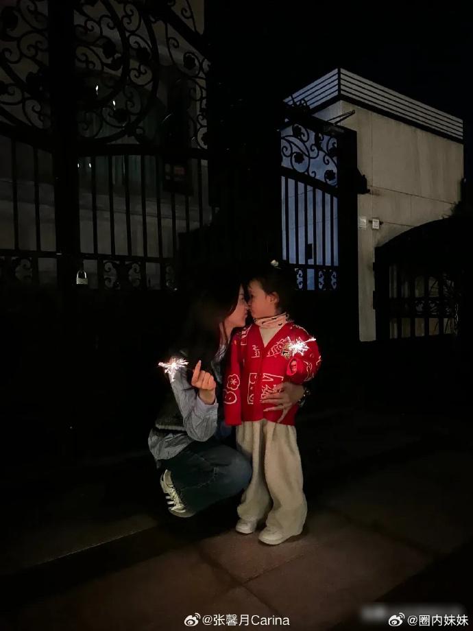 林峯老婆張馨月分享與女兒格格的日常近照(張馨月小紅書)