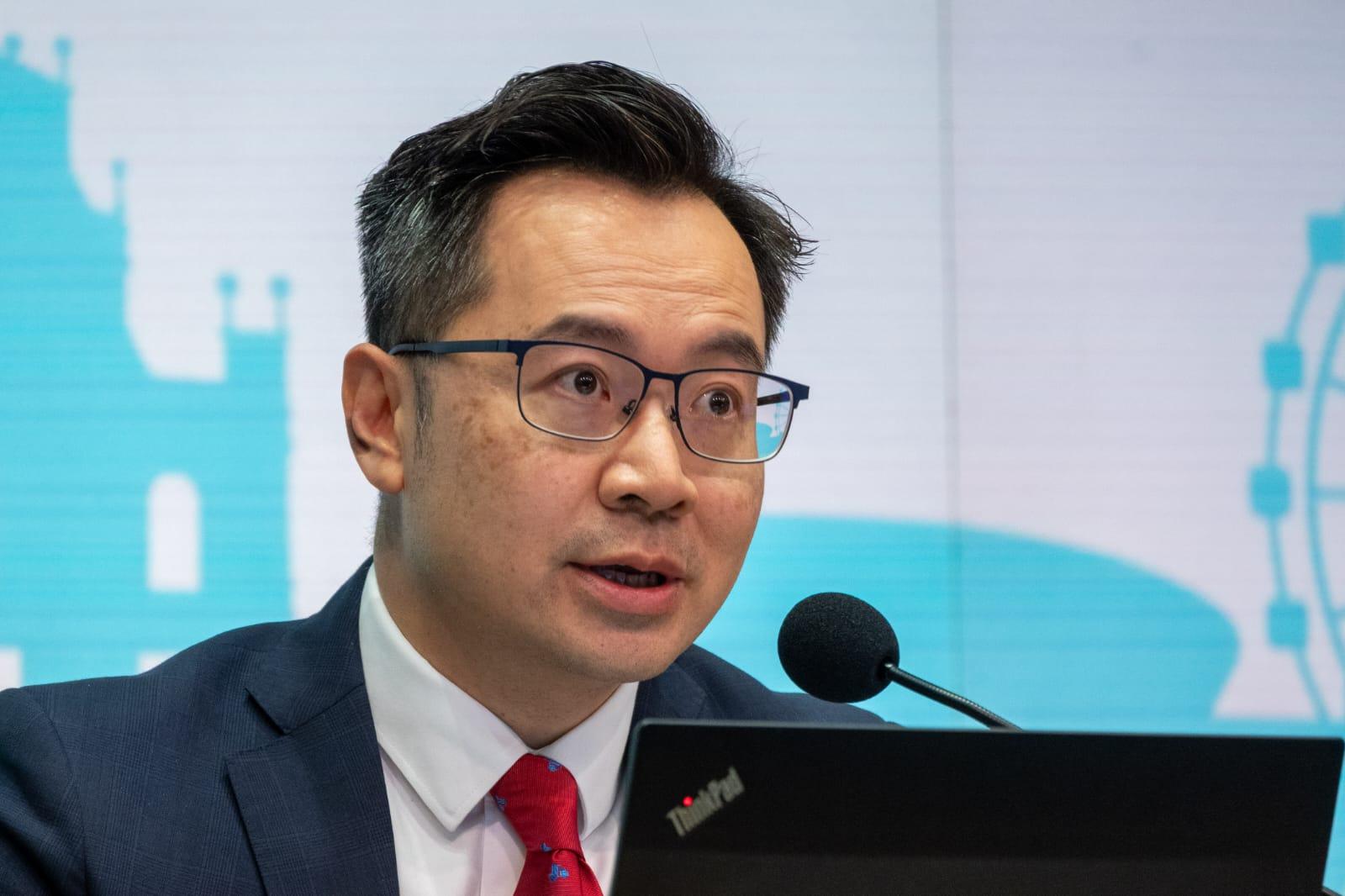 醫衞局副秘書長李力綱。(陳奕釗攝)