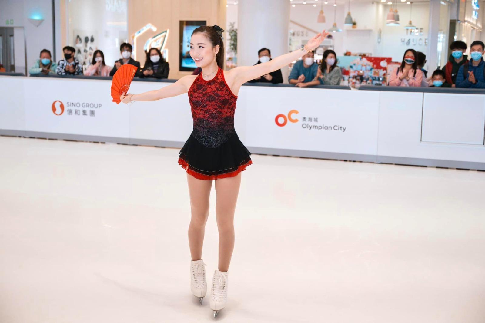 馬曉晴作為一代滑冰女神,又被網民封為「香港石原聰美」