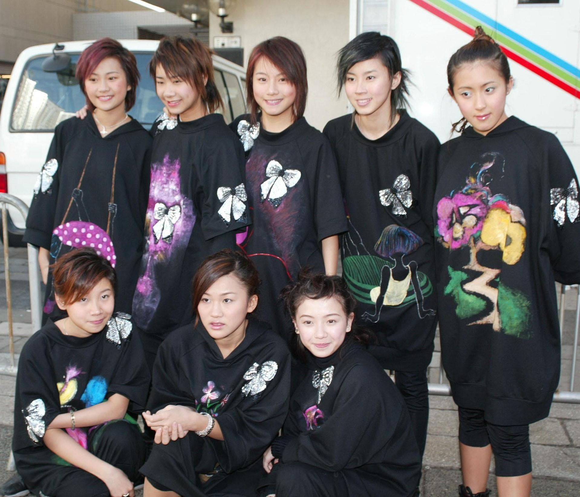 Cookies最初由9人組成,出道單曲《心急人上》推出後大受歡迎。